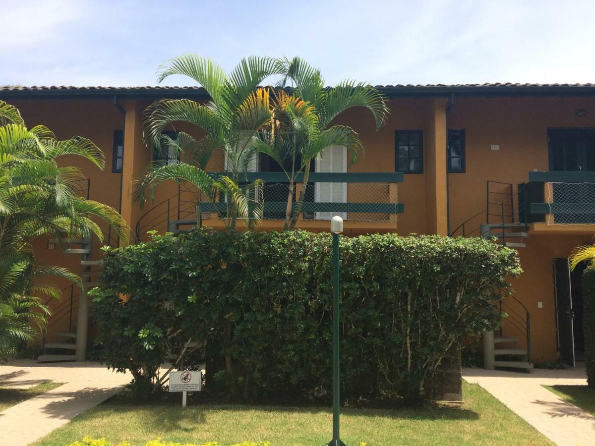 Apartamento com Vista da Piscina